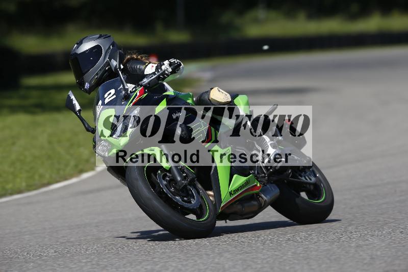 /Archiv-2024/29 12.06.2024 MOTO.CH Track Day ADR/Gruppe blau/22